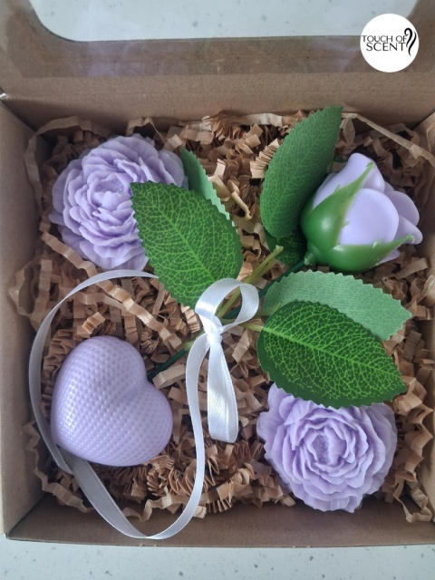 Box Prezentowy Handmade – Kwiaty i Serce | Zestaw Upominkowy